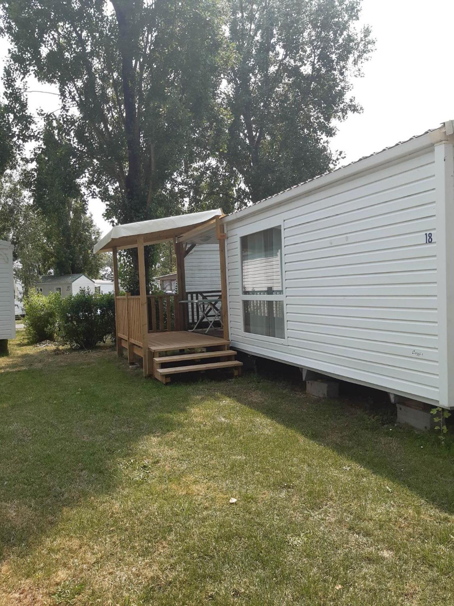 Mobilhome L'Oasis Camping Le Clos Cottet Angles  Exterior foto
